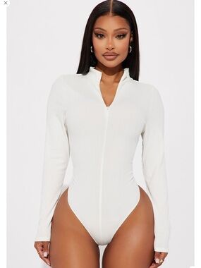 Long Sleeve White Ribbed Zip-Front Bodysuit